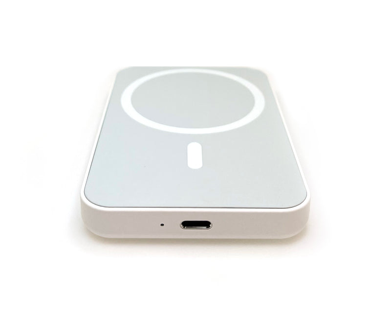 Pour iPhone 12, 13, 14, 15 Series Battery Pack Magnetic Charging White